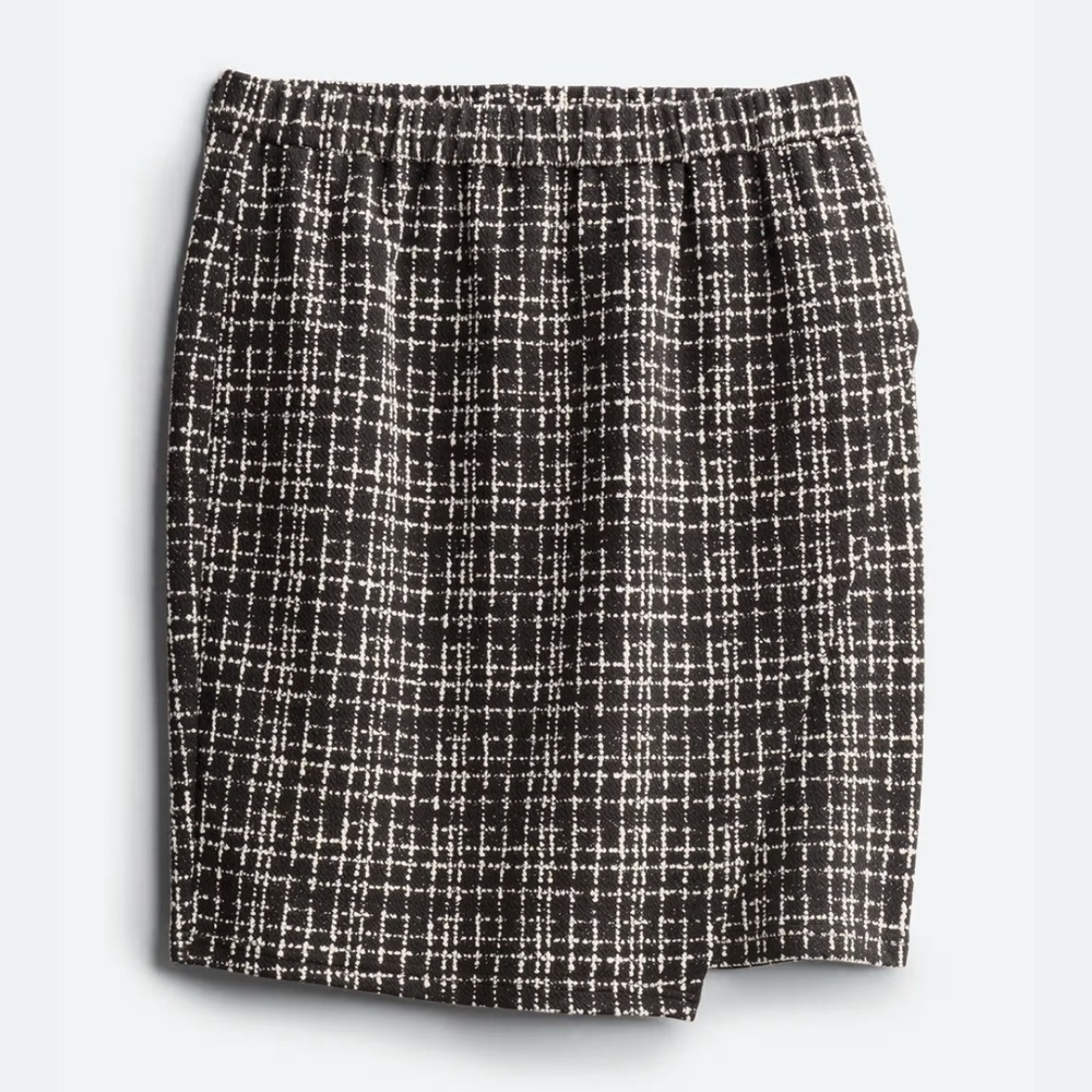 SKIES ARE BLUE Arisa Knit Skirt Textured Faux Wrap Black White Elastic Waist 1X